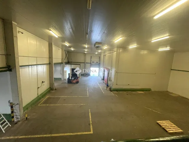 Kiadó kereskedelmi és ipari ingatlan Mórahalom, Röszkei út 820 nm