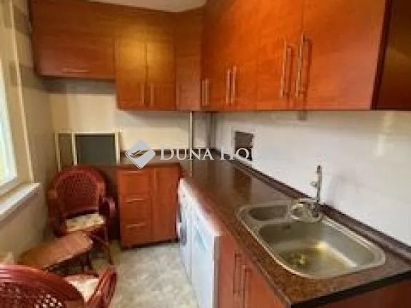 Eladó lakás Szeged 77 nm