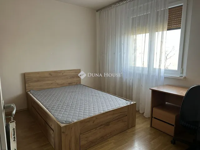 Eladó lakás Szeged 69 nm