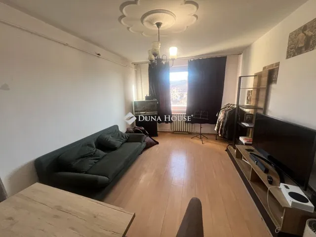 Eladó lakás Szeged, Vág utca 56 nm