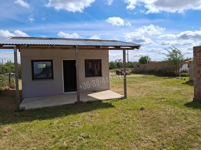 Eladó telek Hajdúszoboszló 1164 nm