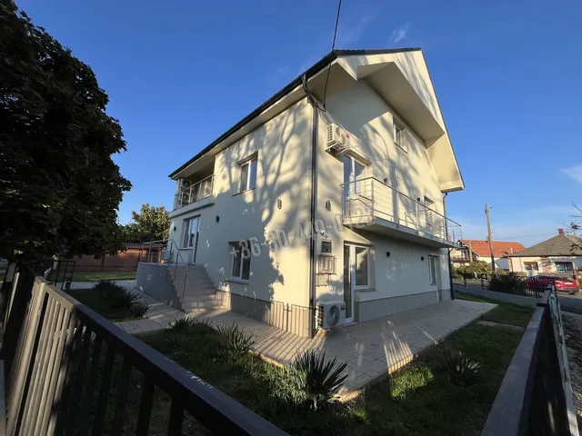 Eladó ház Hajdúszoboszló 320 nm