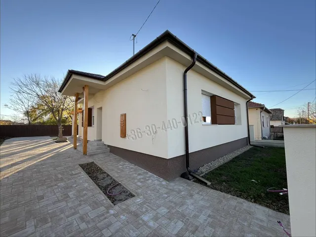 Eladó ház Hajdúszoboszló 91 nm