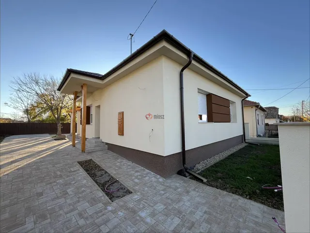 Eladó ház Hajdúszoboszló 91 nm