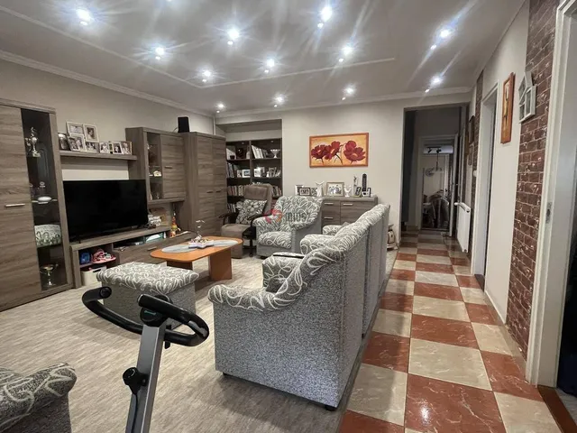 Eladó ház Debrecen, Józsa 156 nm