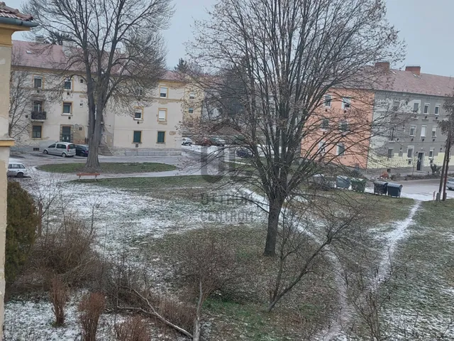 Eladó lakás Bátonyterenye