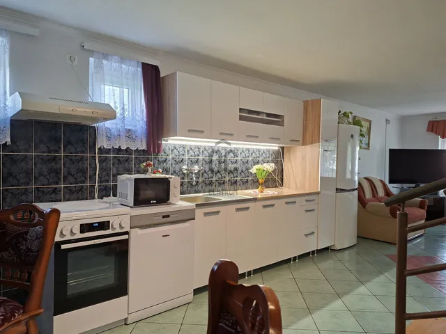 Eladó ház Nógrádmegyer 270 nm