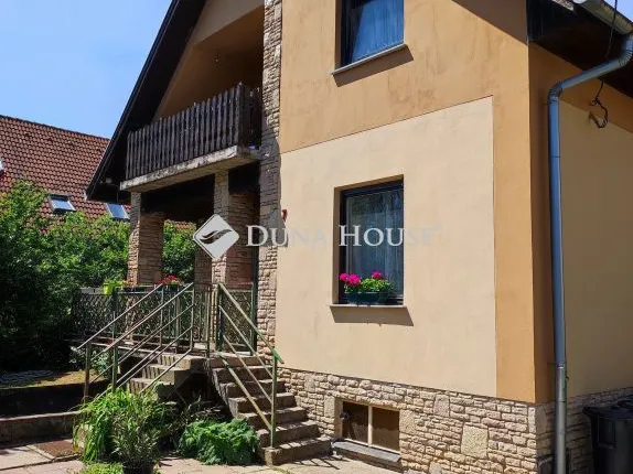 Eladó ház Budapest XVII. kerület 245 nm