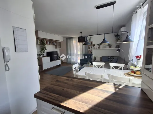 Eladó ház Vecsés 141 nm