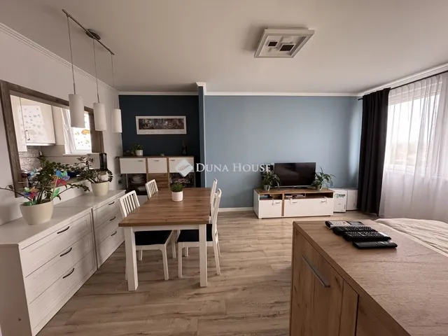 Eladó lakás Budapest XIV. kerület, Zsálya utca 46 nm