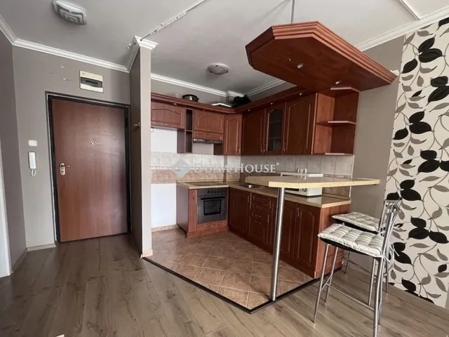 Eladó lakás Budapest XV. kerület 37 nm