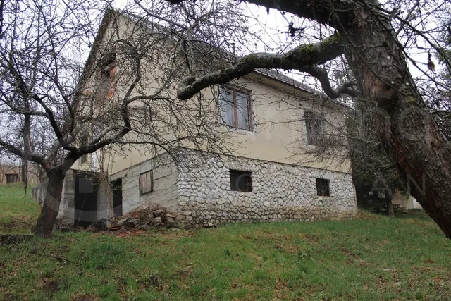 Eladó üdülő és hétvégi ház Miskolc, Lyukóvölgy 64 nm