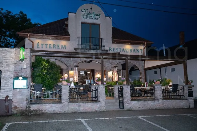 Eladó kereskedelmi és ipari ingatlan Bogács 370 nm