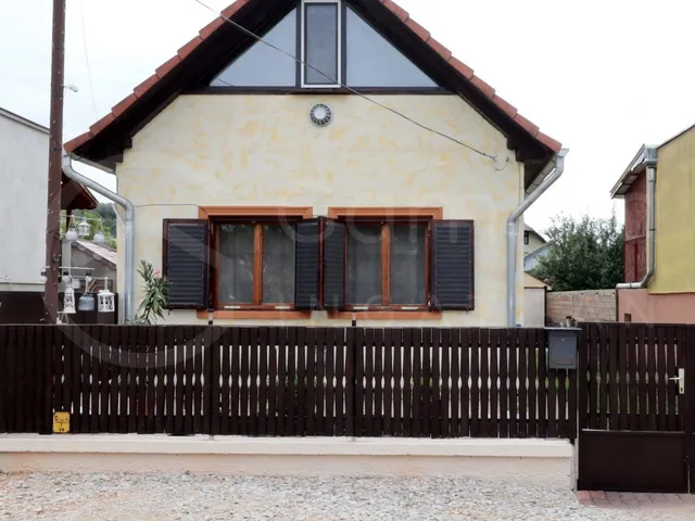 Eladó ház Sajószöged 90 nm