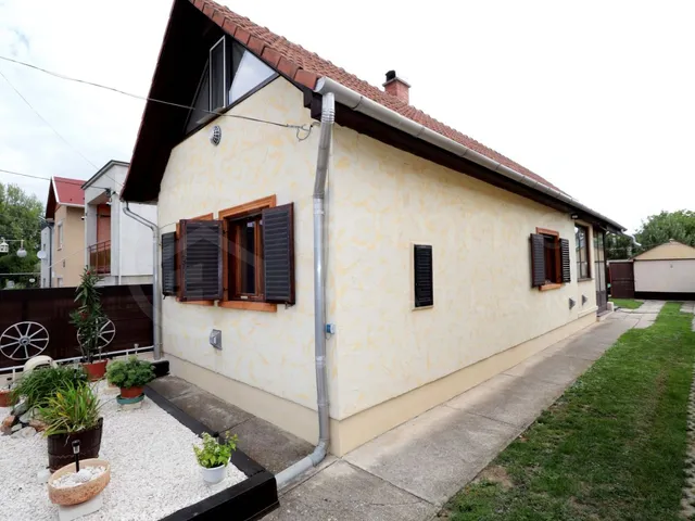 Eladó ház Sajószöged 90 nm