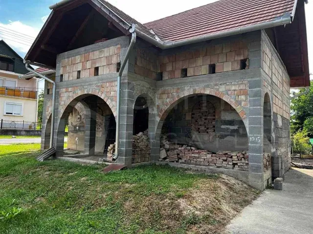 Eladó ház Alsószuha 95 nm