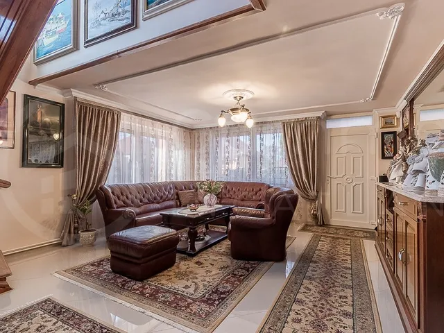 Eladó ház Felsőzsolca 185 nm