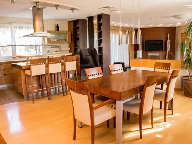 Eladó ház Miskolc, Belváros 350 nm