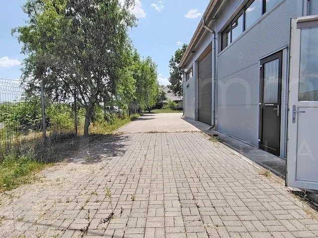 Kiadó kereskedelmi és ipari ingatlan Szikszó 511 nm