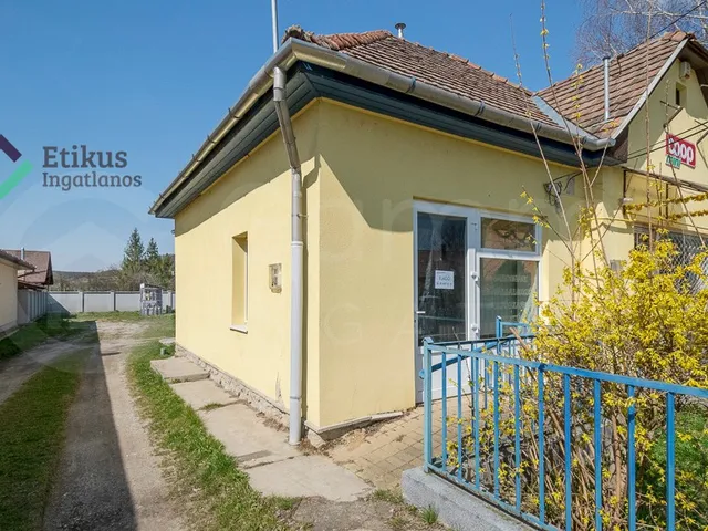 Eladó kereskedelmi és ipari ingatlan Zubogy 26 nm