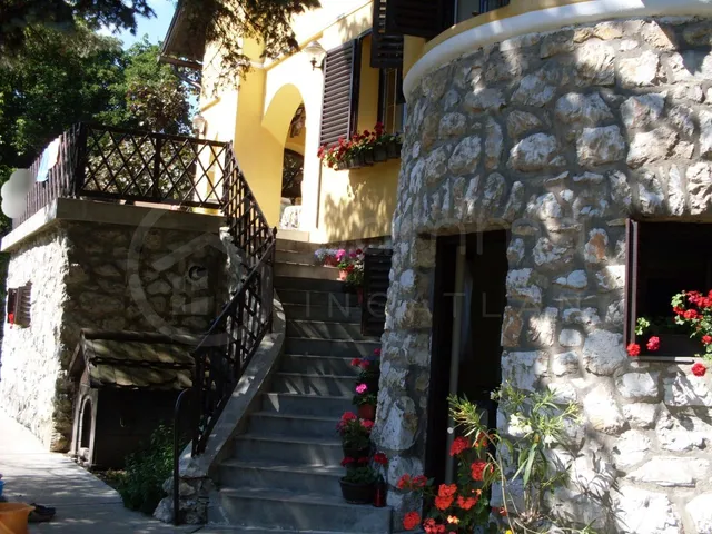 Eladó ház Miskolc, Miskolctapolca 260 nm