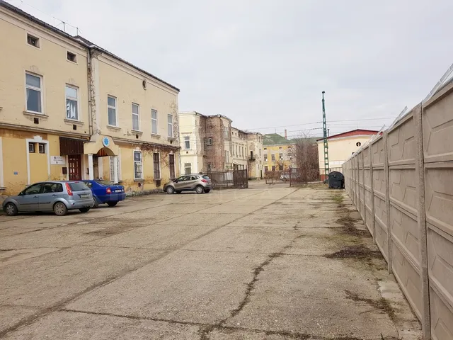 Eladó kereskedelmi és ipari ingatlan Miskolc, Selyemrét 857 nm