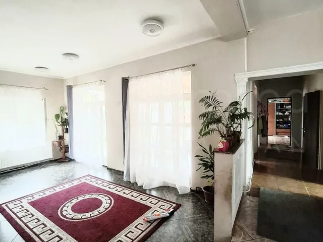 Eladó ház Miskolc, Győri kapu 200 nm