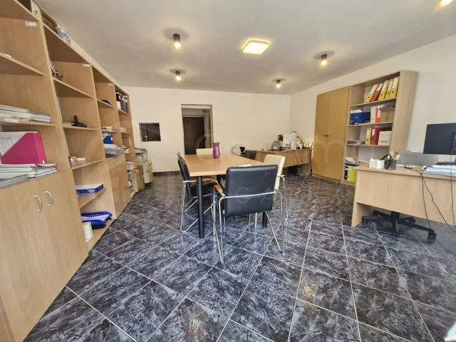 Eladó lakás Miskolc, Avasalja 50 nm