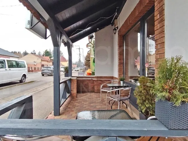 Eladó kereskedelmi és ipari ingatlan Encs 300 nm