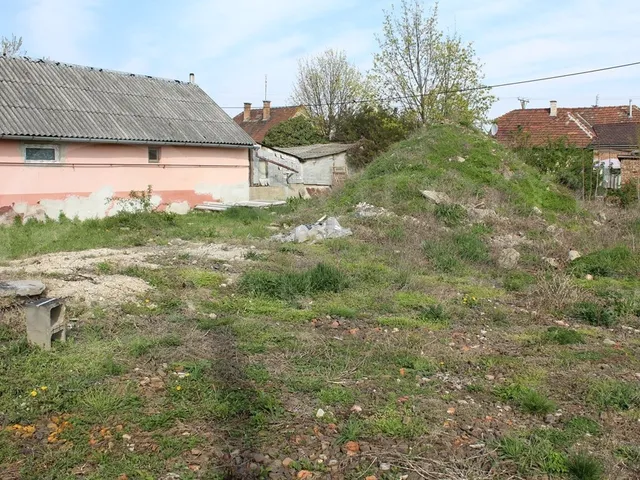 Eladó telek Miskolc 487 nm