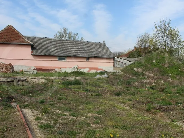 Eladó telek Miskolc 487 nm