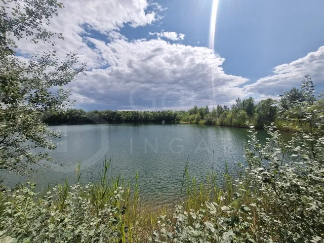 Eladó telek Alsózsolca 110000 nm
