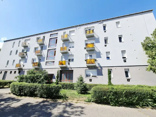 Eladó lakás Miskolc, Selyemrét 57 nm