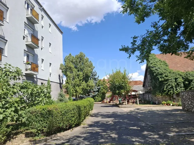 Eladó lakás Miskolc, Selyemrét 57 nm