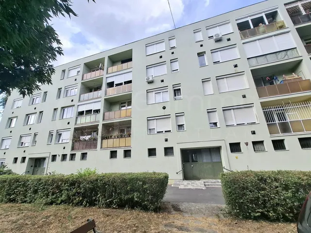 Eladó lakás Miskolc, Bulgárföld 53 nm