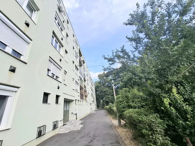 Eladó lakás Miskolc, Bulgárföld 53 nm
