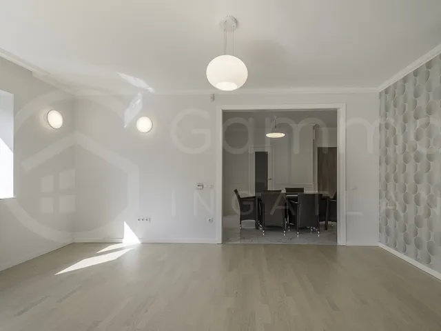 Kiadó lakás Miskolc, Belváros 116 nm