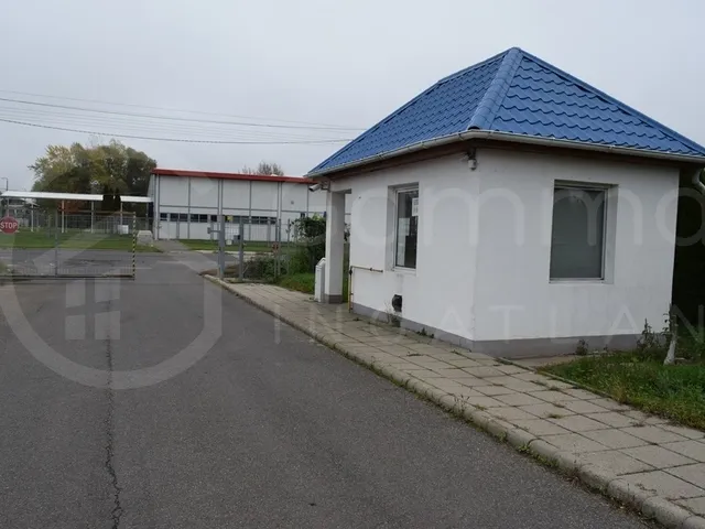 Eladó kereskedelmi és ipari ingatlan Miskolc 3000 nm