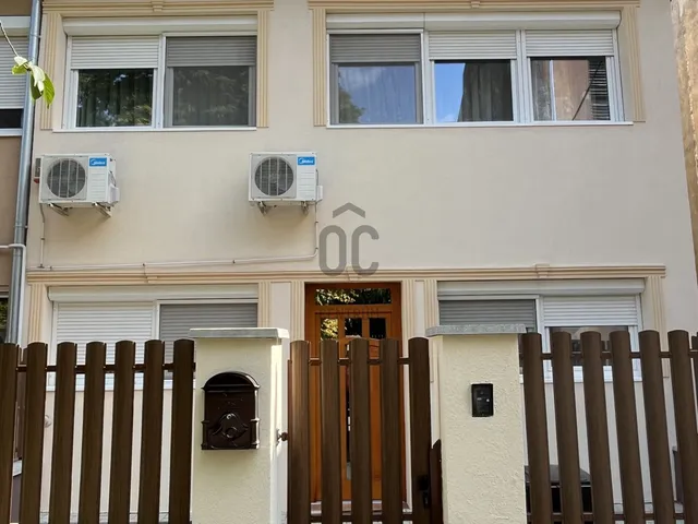 Kiadó lakás Pápa, Belváros 101 nm