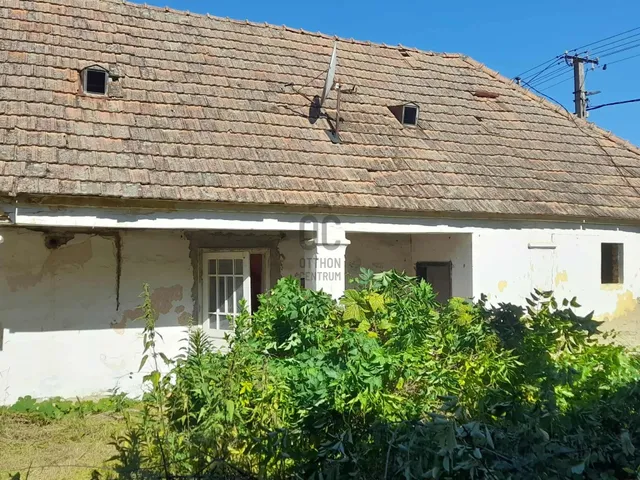 Eladó ház Csót 90 nm