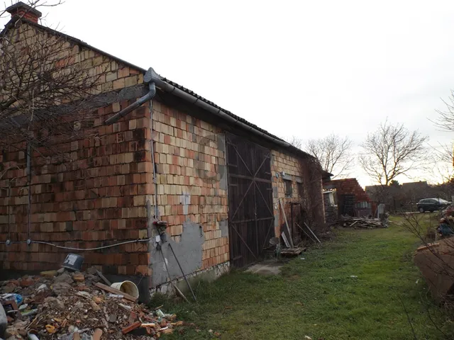 Eladó telek Pápa, Erzsébetváros 2108 nm