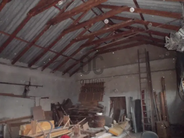 Eladó telek Pápa, Erzsébetváros 2108 nm