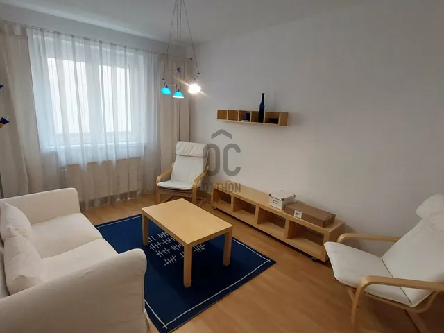 Kiadó lakás Pápa, Belváros 67 nm