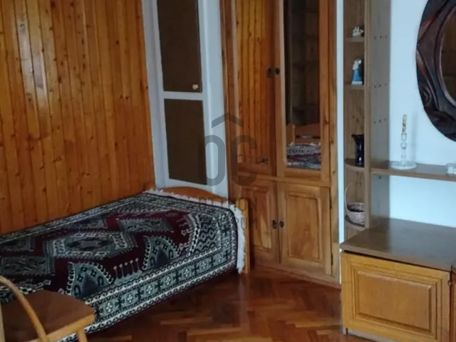 Kiadó ház Veszprém, Újtelep 25 nm