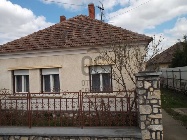 Eladó ház Adásztevel 76 nm