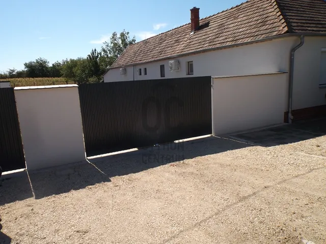 Eladó telek Adásztevel 992 nm