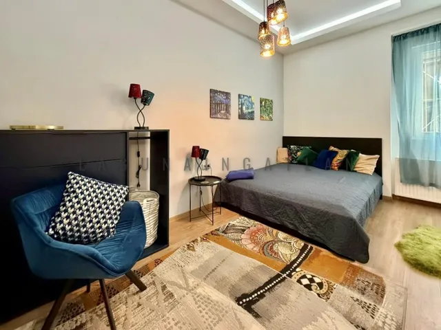 Kiadó lakás Budapest VIII. kerület, Palotanegyed 95 nm