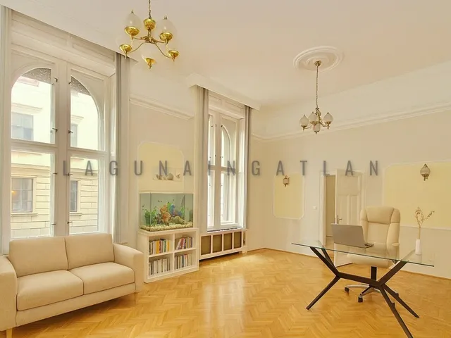 Kiadó lakás Budapest V. kerület, Lipótváros, Báthory utca 158 nm