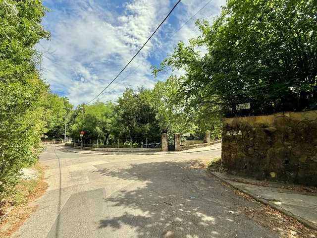 Eladó telek Budapest XII. kerület, Széchenyi-hegy, Széchenyi-hegy - Karthauzi utca 2058 nm