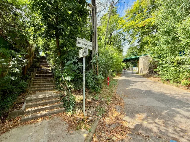 Eladó telek Budapest XII. kerület, Széchenyi-hegy, Széchenyi-hegy - Karthauzi utca 2058 nm